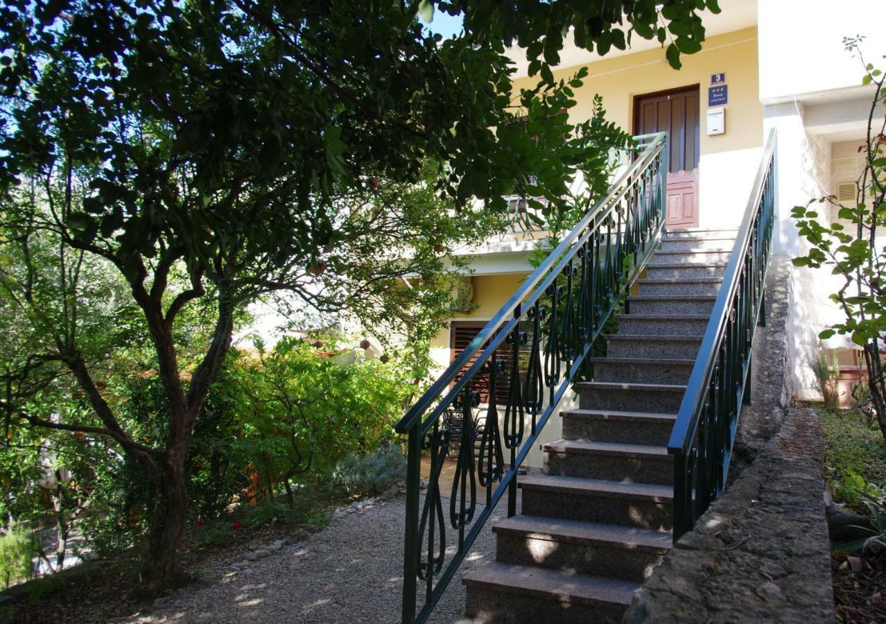 Apartments Sonja Podgora Exterior foto